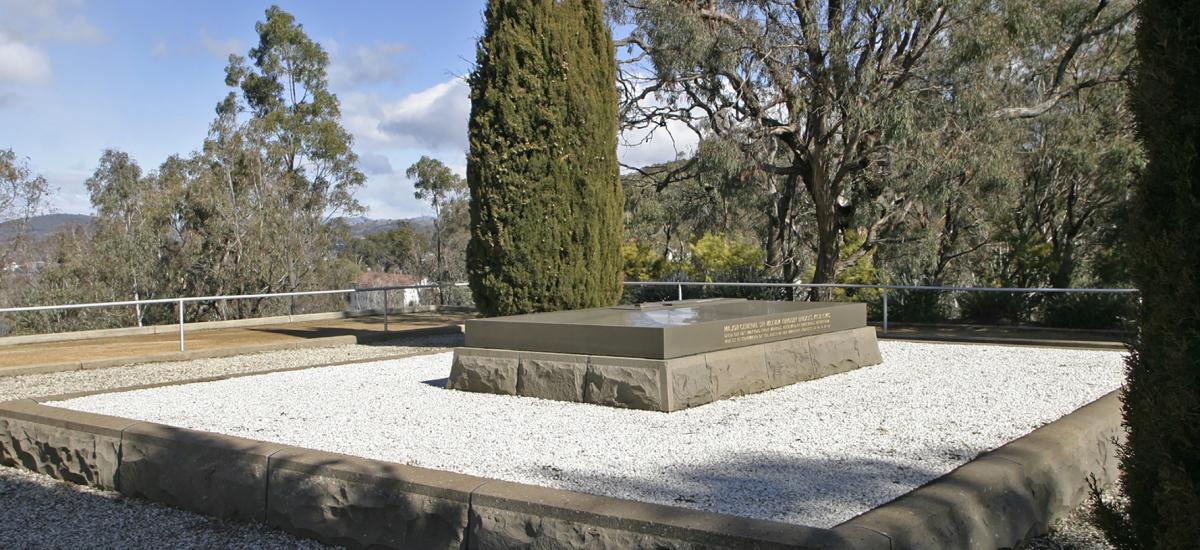 General Bridges Grave