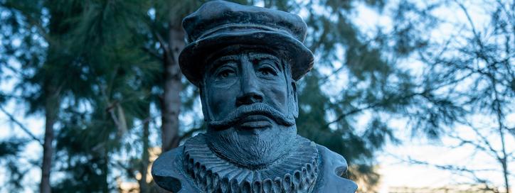 Pedro Fernandez de Quiros sculpture, Windsor Walk.