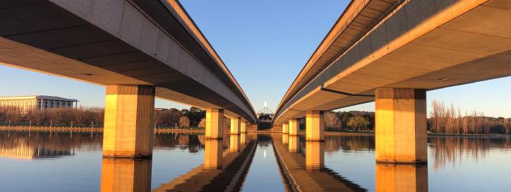 Commonwealth Avenue Bridge, Parkes.