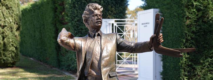 This image is of the new commemoration of Neville Bonner AO located outside of the Old Parliament House Senate Rose Gardens