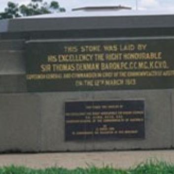 photo of Commencement Column Monument